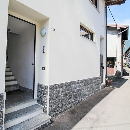 公寓 Il Covo Felice By Interhome